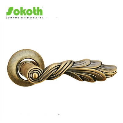 ZINC ALLOY LEVER ON ROSESKT-L169 AB CP