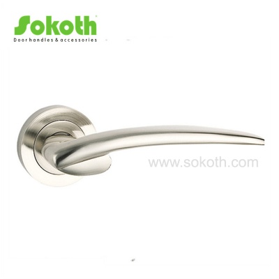 ZINC ALLOY LEVER ON ROSESKT-L094 SN CP