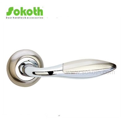 ZINC ALLOY LEVER ON ROSESKT-L069 SN CP